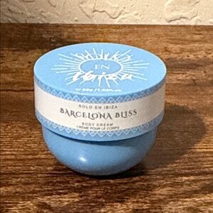 Barcelona Buss Blue Body Cream